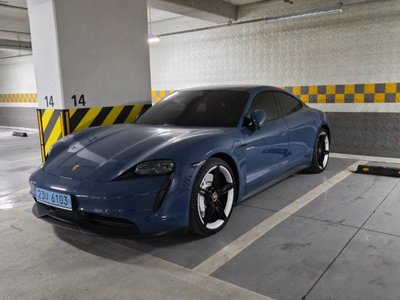 2023 Porsche TAYCAN 照片 7