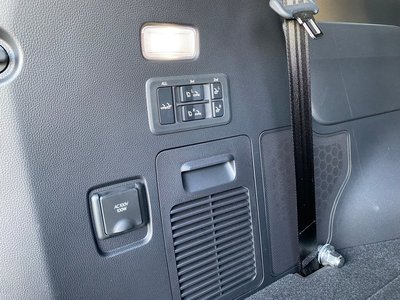 صورة مصغرة 18 لـ 2023 Lexus LX