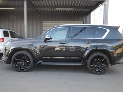 صورة مصغرة 13 لـ 2023 Lexus LX