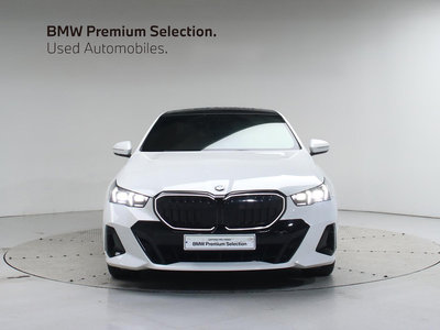 BMW 5 SERIES - 2