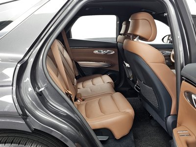 صورة مصغرة 12 لـ 2021 Genesis GV70