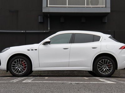 صورة 6 لـ 2023 Maserati GRECALE