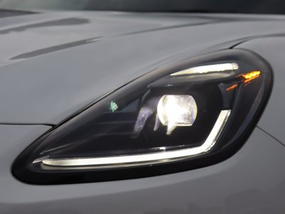 صورة 10 لـ 2023 Maserati GRECALE