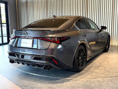 LEXUS IS - 6
