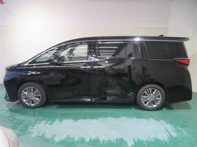 TOYOTA ALPHARD - 2
