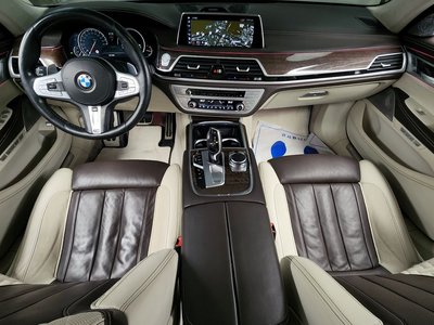 BMW 7 SERIES - 5