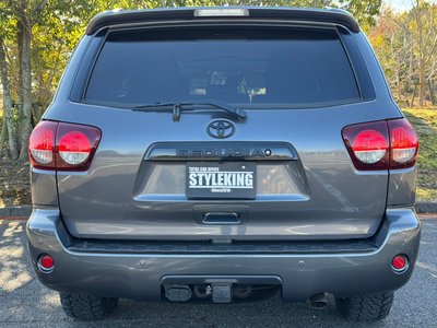 TOYOTA SEQUOIA - 6