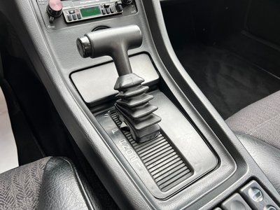 صورة مصغرة 33 لـ 1981 Porsche 928