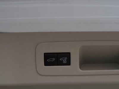 2023 Toyota LAND CRUISER 300 缩略图 40