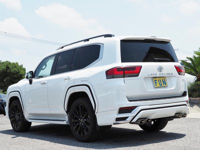 2023 Toyota LAND CRUISER 300 照片 6