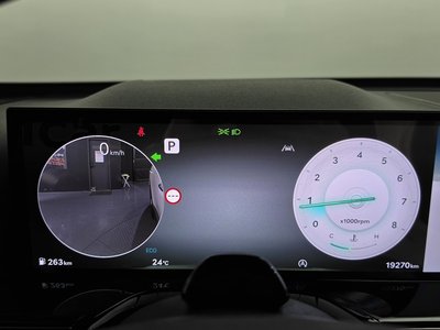 2024 Genesis GV80 thumbnail 11