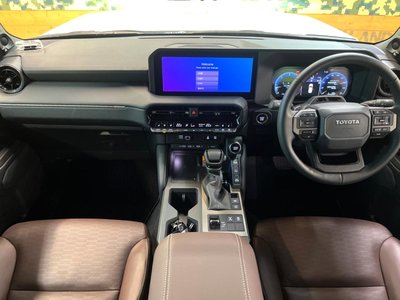 TOYOTA LAND CRUISER 250 - 2