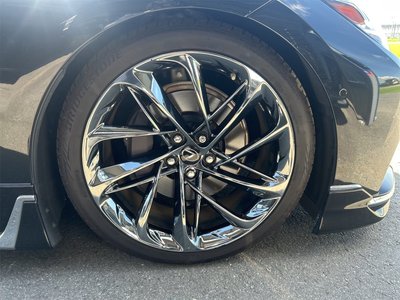 2021 Lexus LS — миниатюра 25