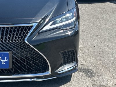 2021 Lexus LS — миниатюра 19