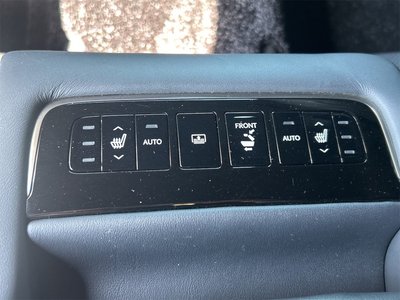 2021 Lexus LS — миниатюра 40