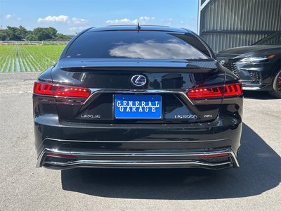 2021 Lexus LS — миниатюра 11