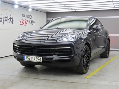 PORSCHE CAYENNE - 1