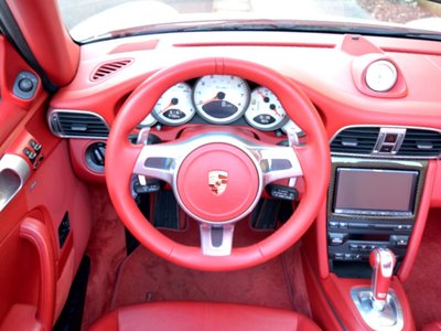 صورة 3 لـ 2010 Porsche 911