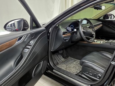 GENESIS G80 (RG3) - 10