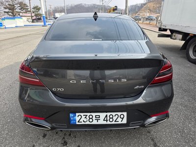 2023 Genesis THE NEW G70 照片 3