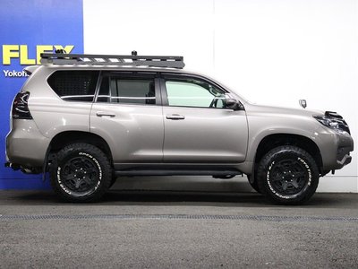 TOYOTA LAND CRUISER PRADO - 6