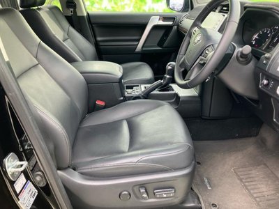 TOYOTA LAND CRUISER PRADO - 6