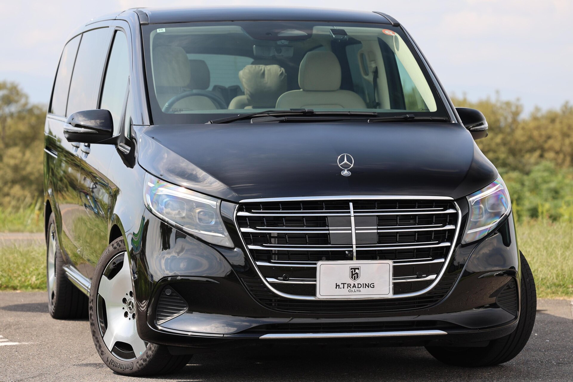 MERCEDES-BENZ V-CLASS - View 1