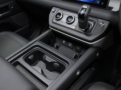 صورة مصغرة 46 لـ 2024 LAND Rover DEFENDER