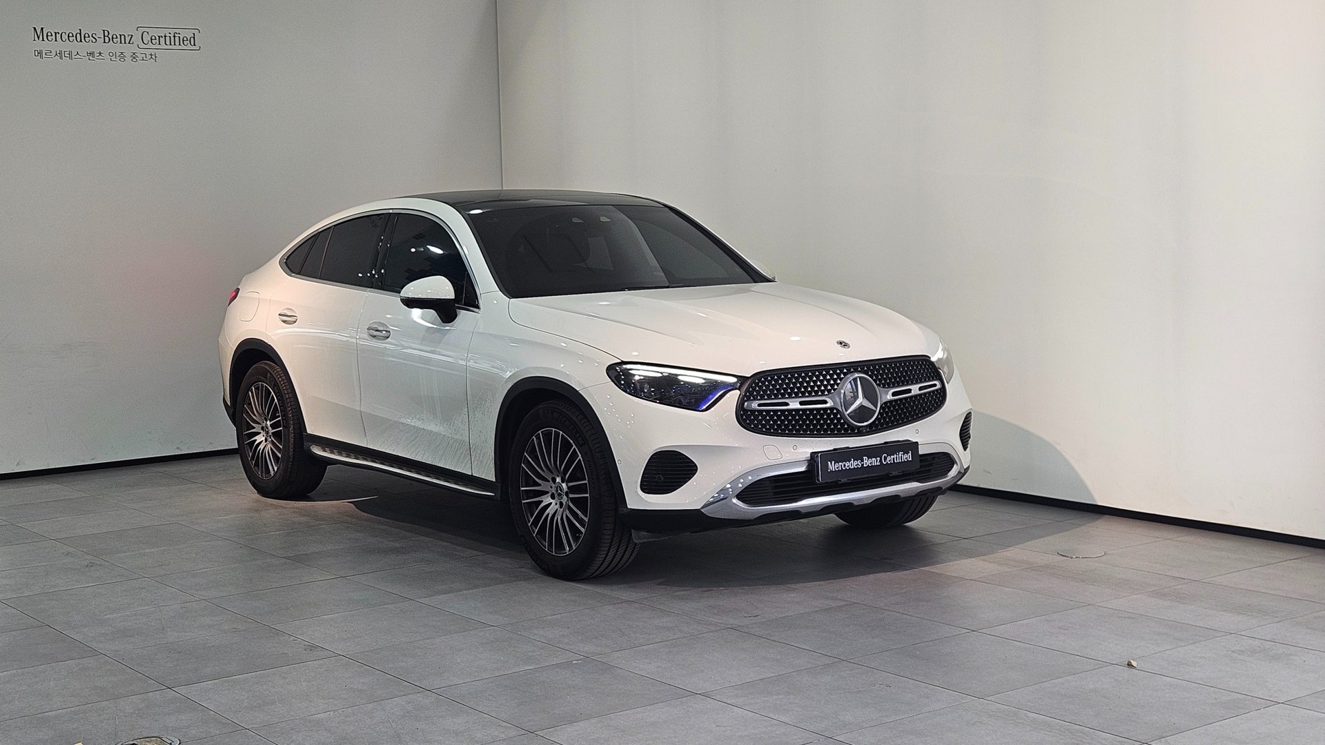 MERCEDES-BENZ GLC - View 1