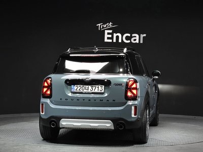 MINI COUNTRYMAN - 3