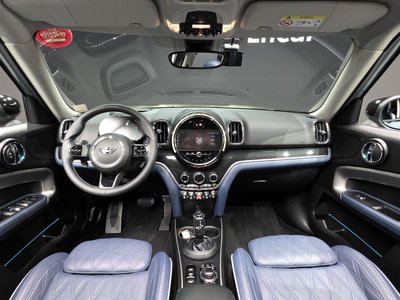 MINI COUNTRYMAN - 4