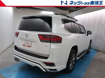 2024 Toyota LAND CRUISER 300 — фото 7