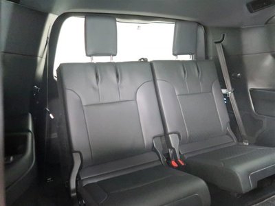 2024 Toyota LAND CRUISER 300 — миниатюра 16