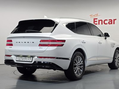 صورة 4 لـ 2022 Genesis GV80