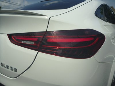 2025 Mercedes-BENZ GLE AMG — миниатюра 11