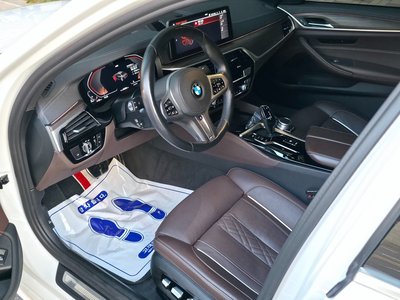 BMW 5 SERIES - 7