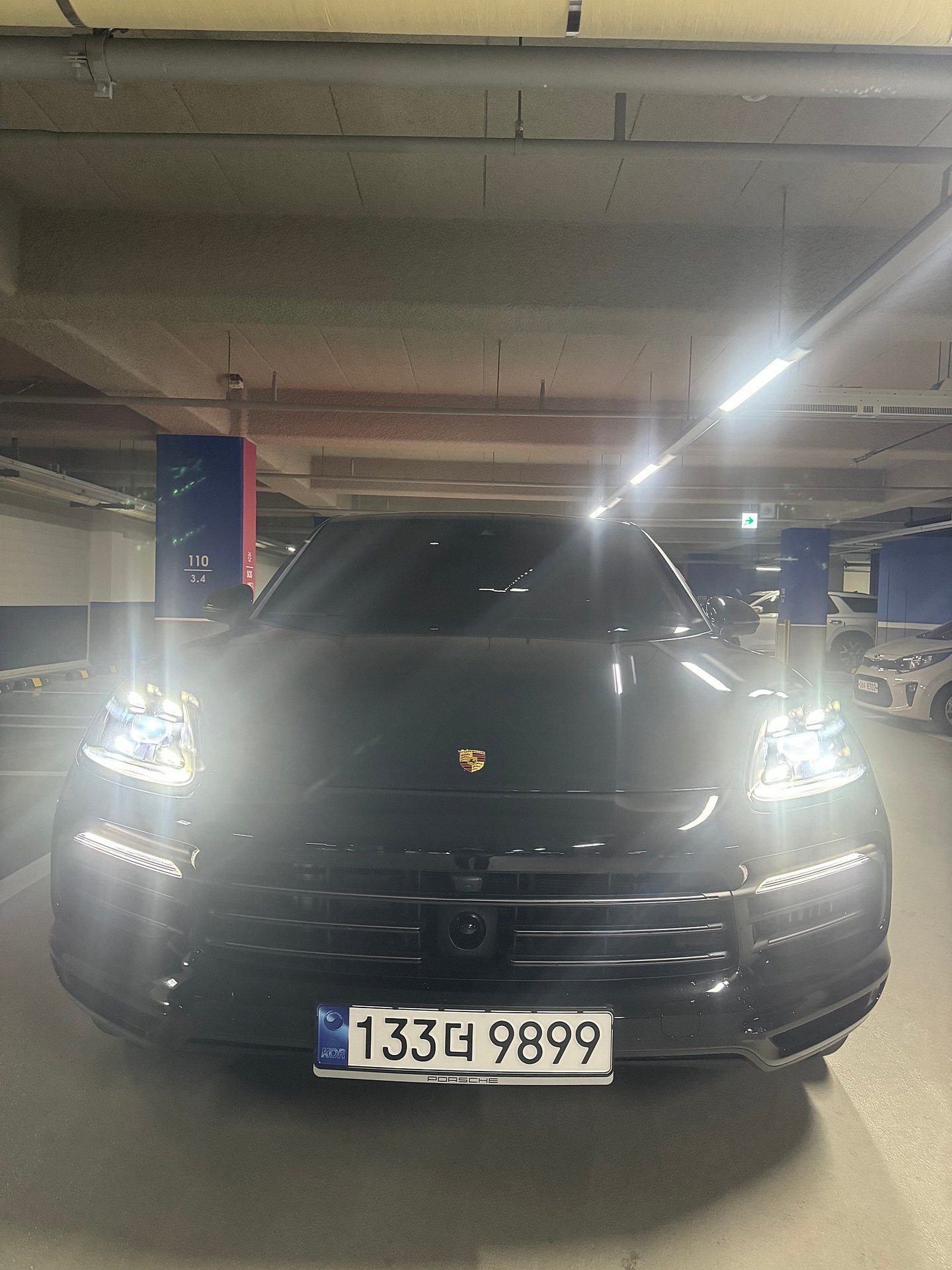 PORSCHE CAYENNE - View 1