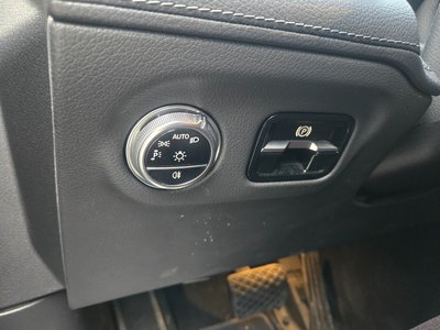 MERCEDES-BENZ EQS - 4