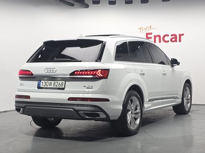 AUDI Q7 - 4