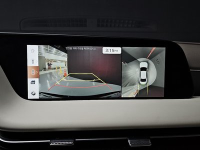 2023 Genesis G90 (RS4) thumbnail 14