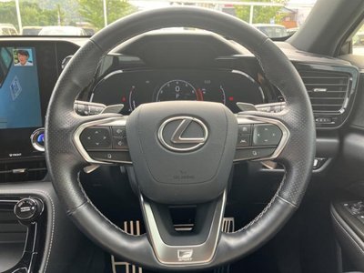 2022 Lexus NX thumbnail 16