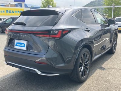 2022 Lexus NX 照片 3