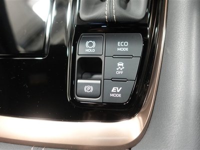 صورة 29 لـ 2024 Toyota ALPHARD