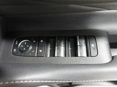 صورة 15 لـ 2024 Toyota ALPHARD