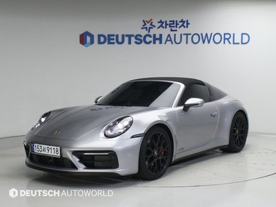 PORSCHE 911 - 5