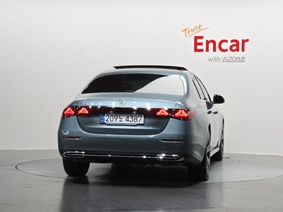 MERCEDES-BENZ E-CLASS - 3