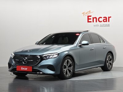 MERCEDES-BENZ E-CLASS - 1