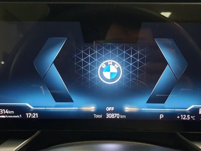 BMW 7 SERIES - 8