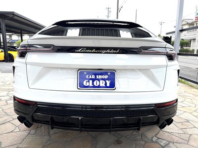 LAMBORGHINI URUS - 7