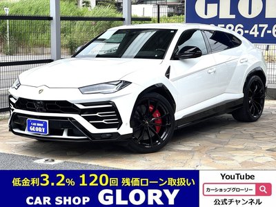 2018 Lamborghini URUS photo 3